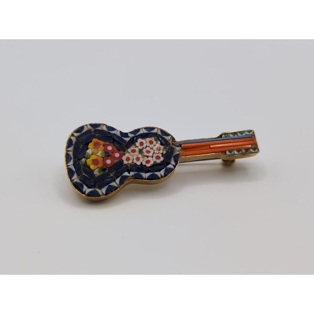 Vintage Micro Mosaic Millefiori Gold Tone‎ Mandolin Pin Brooch Blue Red